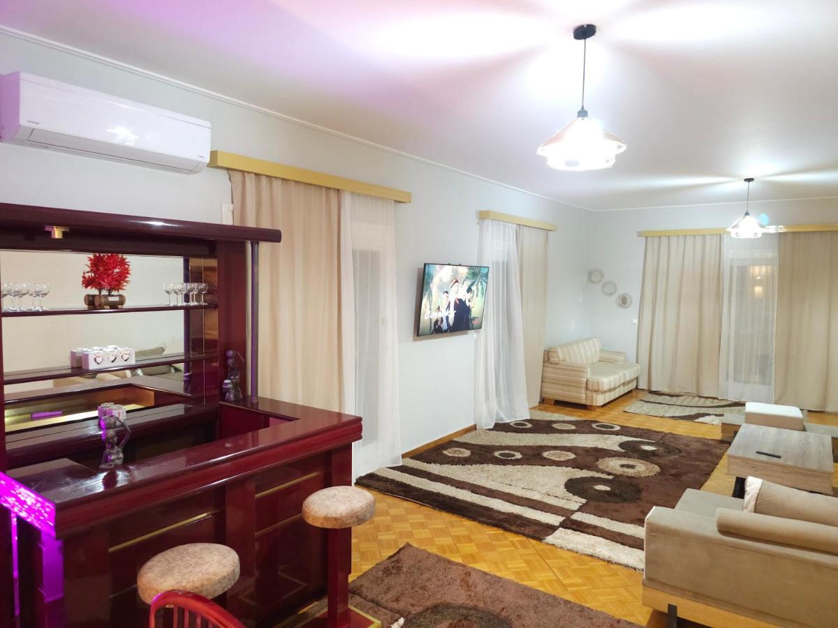 Luxurious Palace By Hospitality Gr Athens Ngoại thất bức ảnh